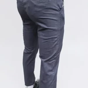 PANT8425_02