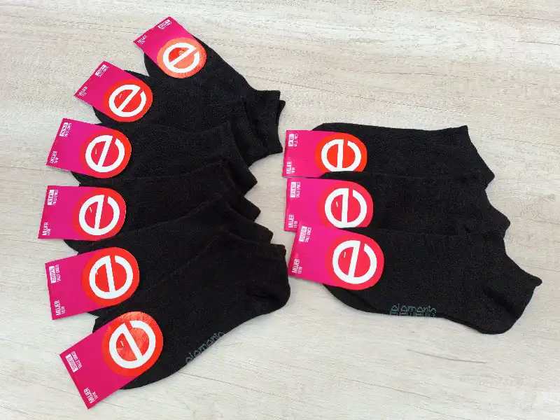 Invisible Negras - Imagen 2