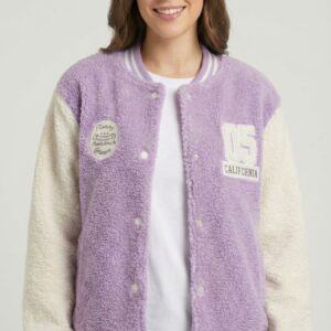 Universitaria de corderito